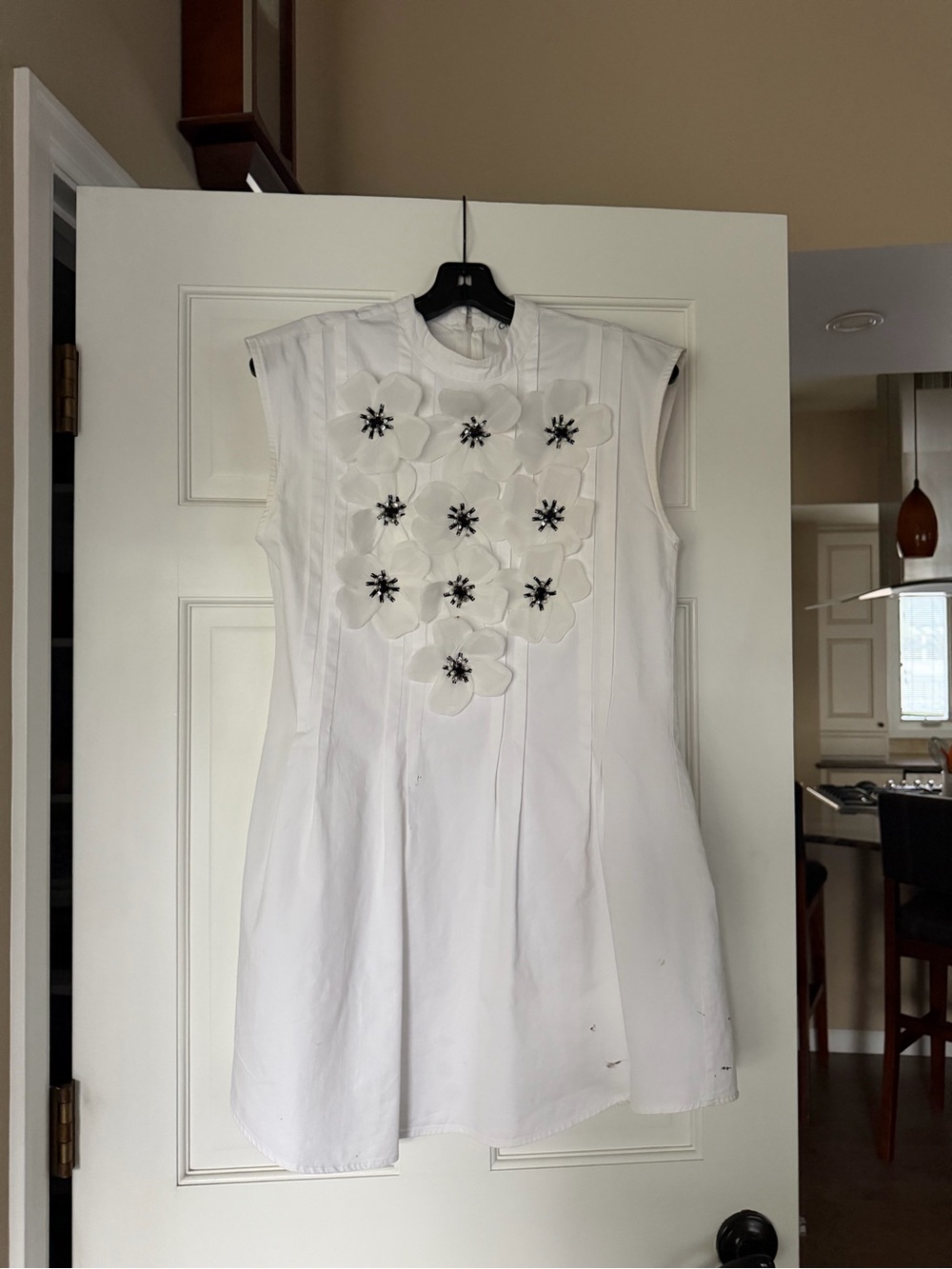 White Floral Appliqué Sleeveless Dress